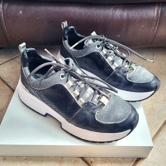 Michael Kors "Cosmo" Black Leather Silver Mesh Platform "MK" Sneakers 7.5 $165 - Picture 1 of 10